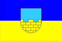 Historyczna flaga Górnych Łużyc: 2 pasy poziome - niebieski i żółty; na nich historyczny herb - niebieskie niebo nad żółtym murem